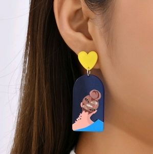 🍉5 for $25* Graphic Woman Hair Clip Earrings